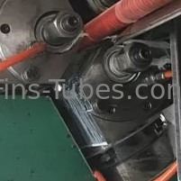Εξωθημένη 415V 10FPI μηχανή Finning σωλήνων χάλυβα άνθρακα DELLOK